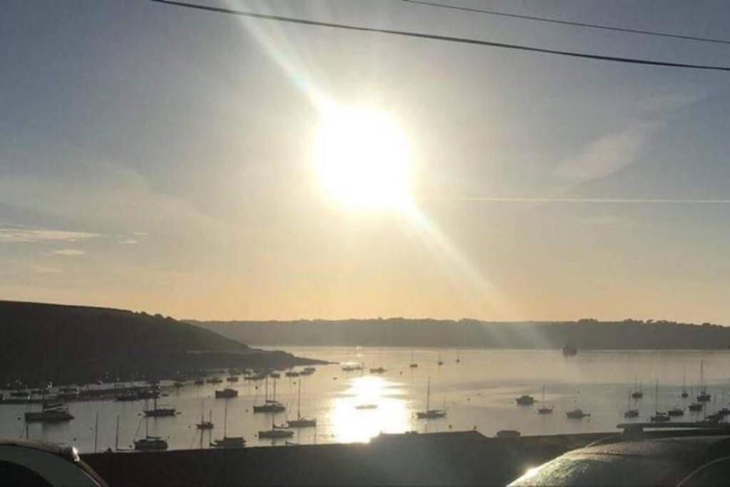 Stunning Views Over The Beautiful Falmouth Harbour Exteriér fotografie